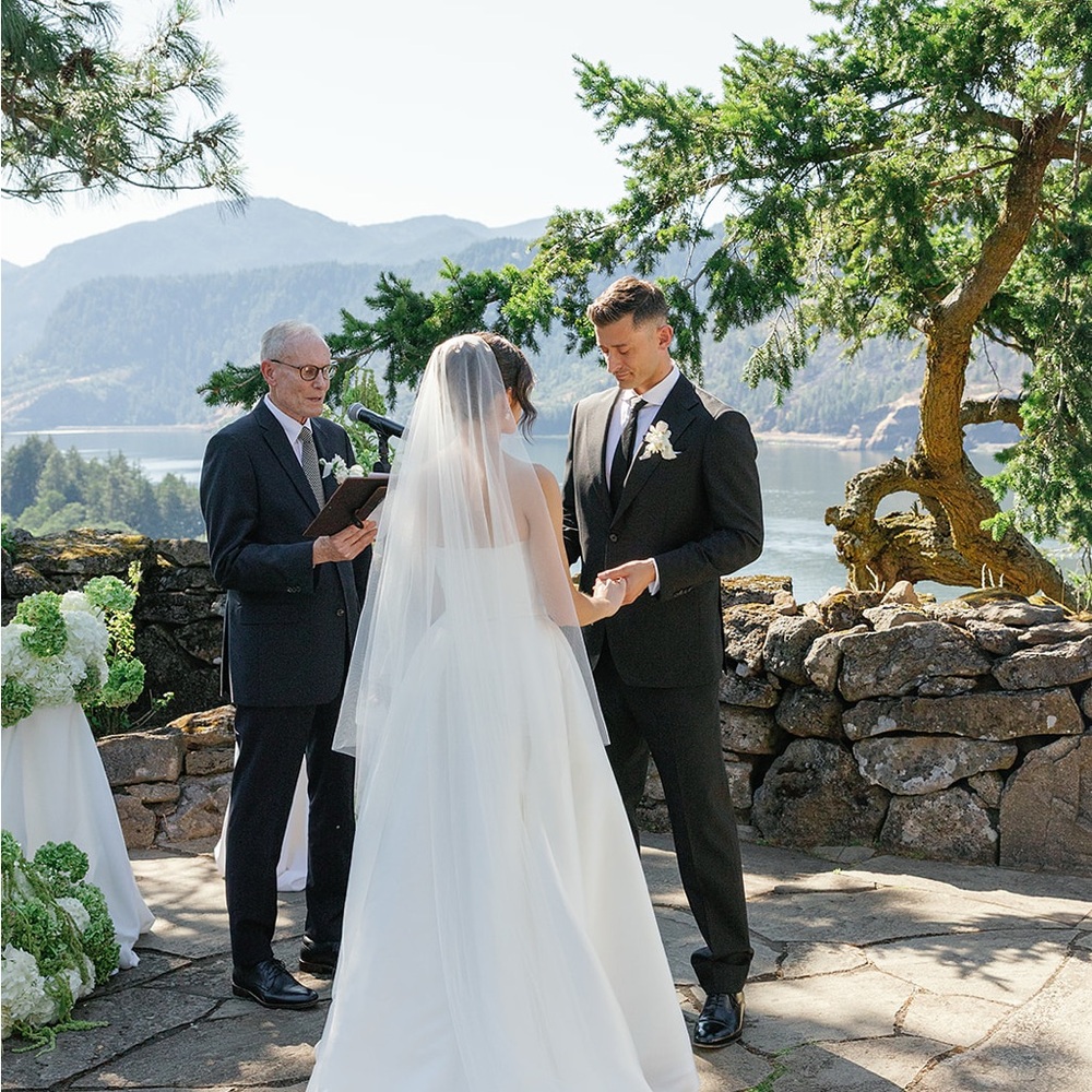 Cathedral soft tulle veil with blusher